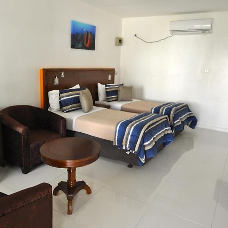 Madang Resort מראה חיצוני תמונה