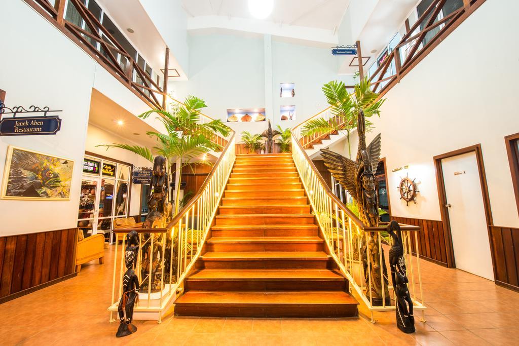 Madang Resort מראה חיצוני תמונה