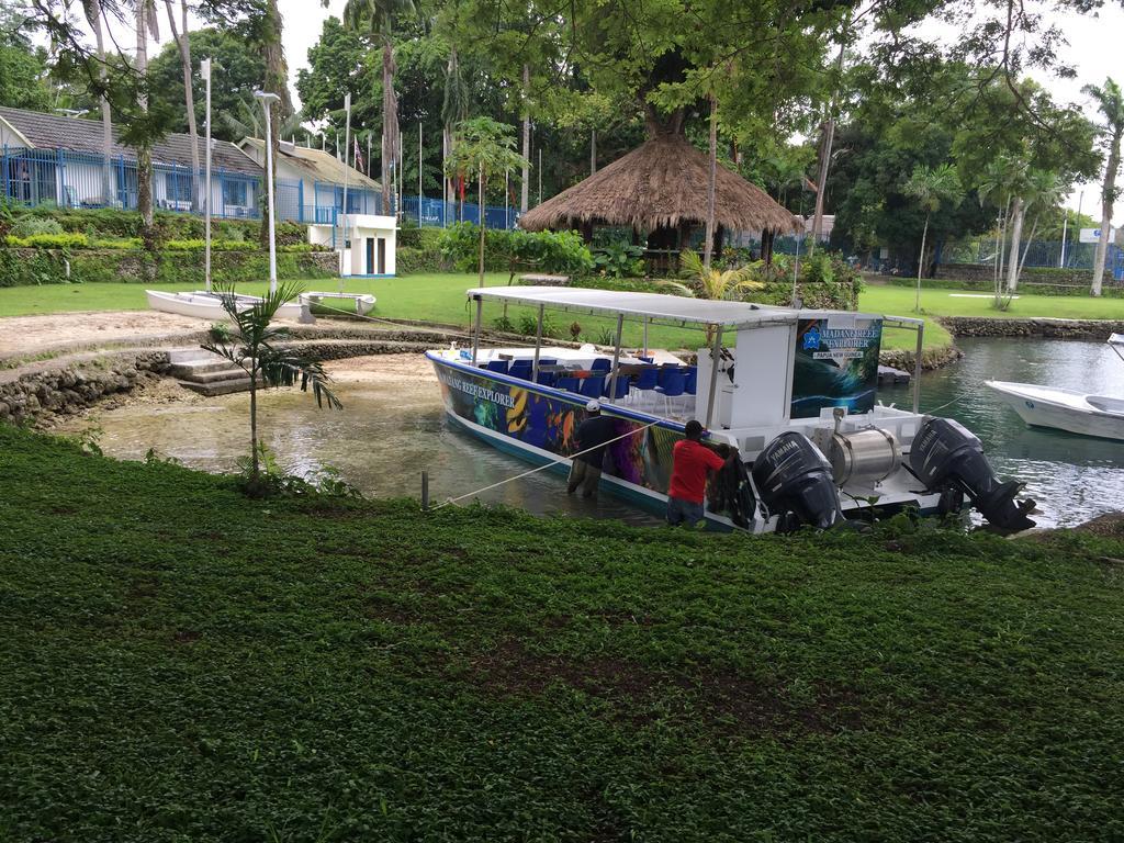 Madang Resort מראה חיצוני תמונה