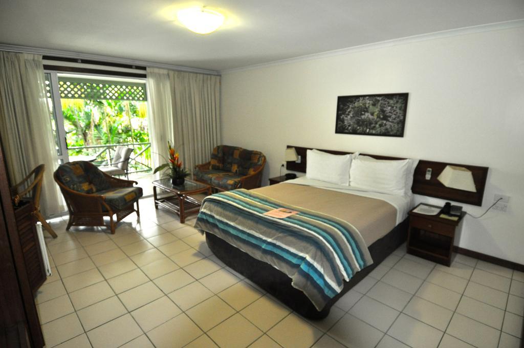 Madang Resort מראה חיצוני תמונה
