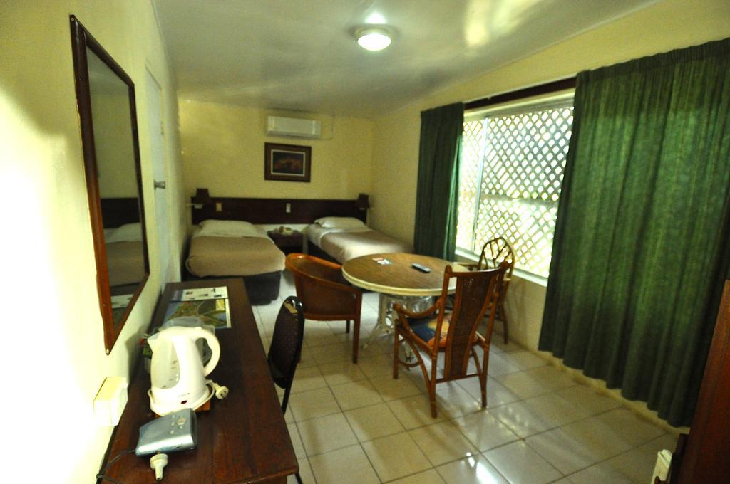 Madang Resort מראה חיצוני תמונה